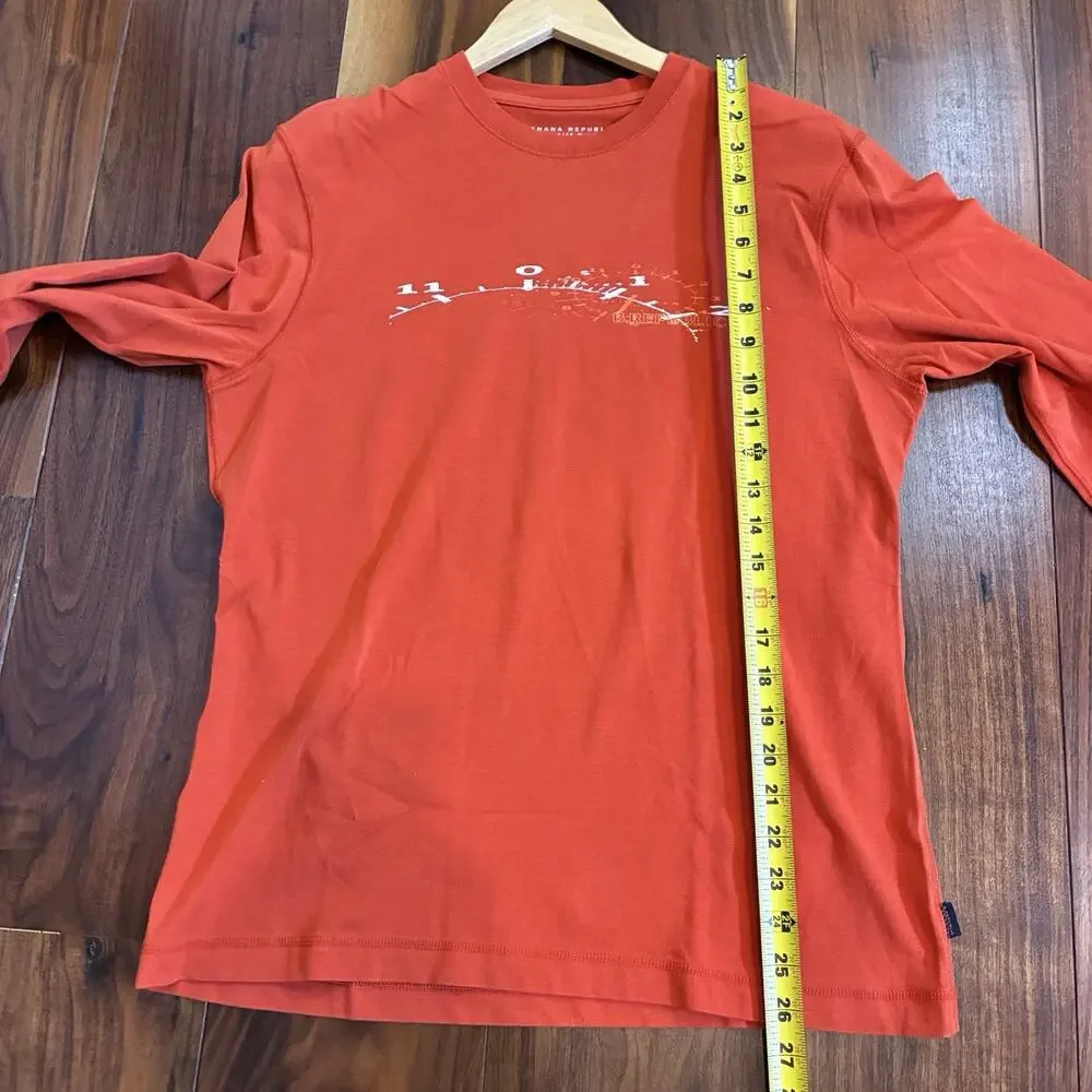 Vintage Banana Republic Men’s T-Shirt Long Sleeve Clock Print Orange Size M